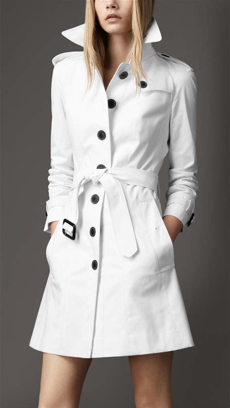 burberry woman trench on sale|burberry trench single breasted.